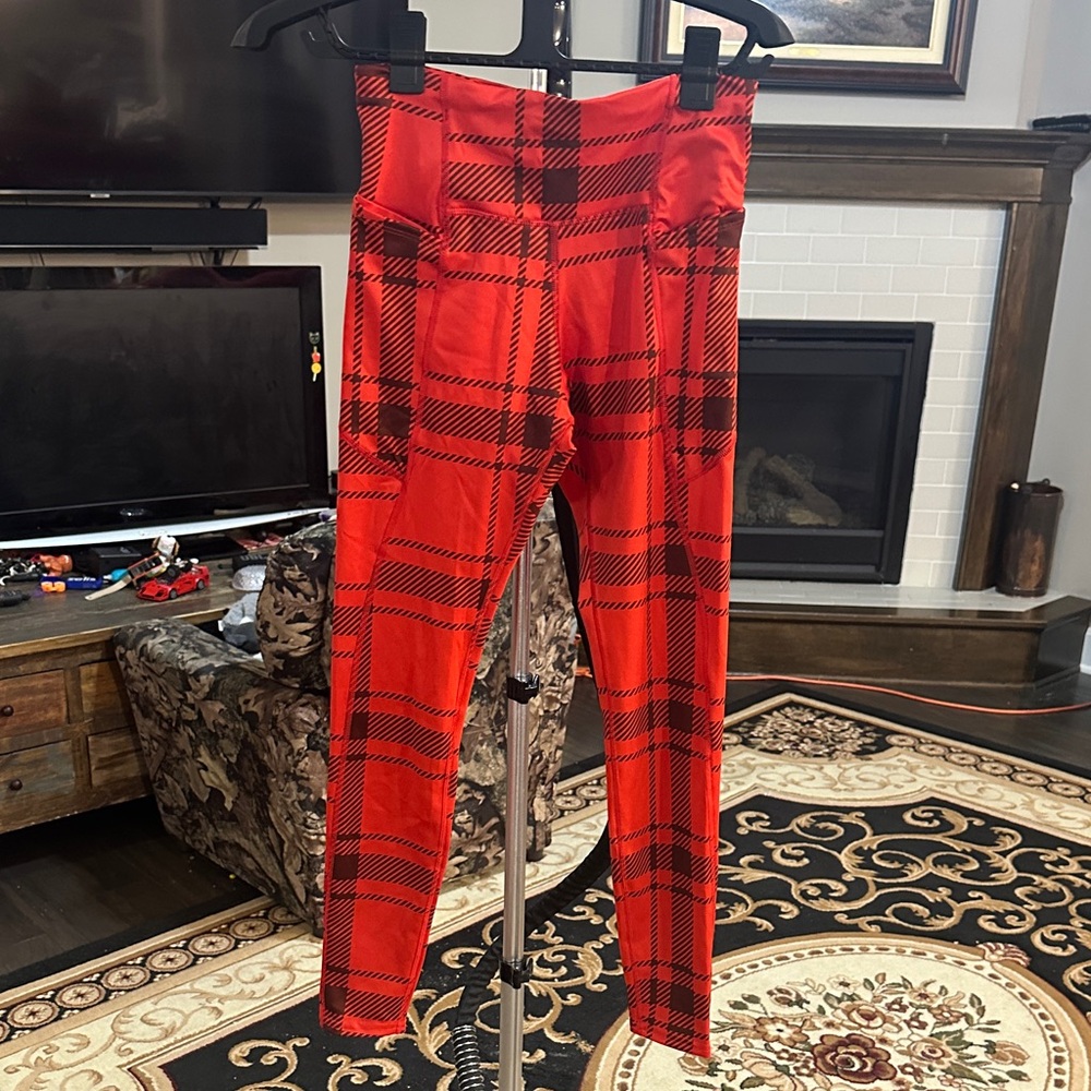 XS brooks Red Plaid High-Waisted running Leggings with side pockets